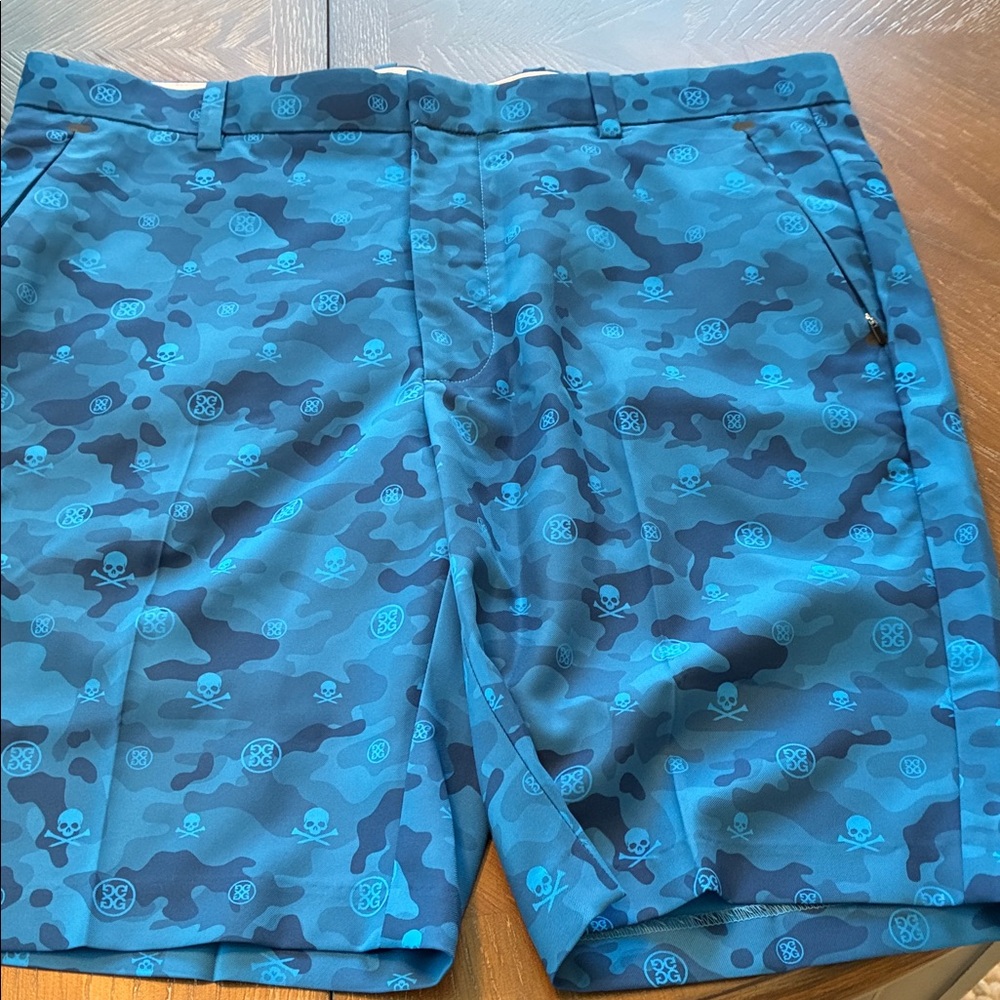 G/FORE Blue Camouflage Skull Print Men's Shorts